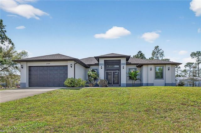 2326 6th AVE SE, Naples, FL 34117