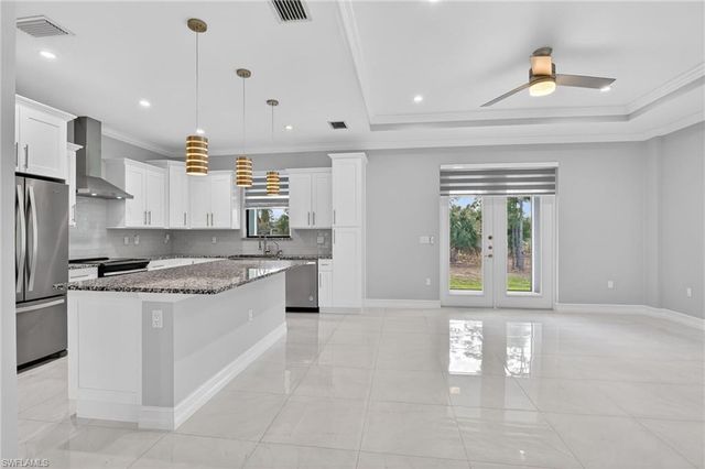 2326 6th AVE SE, Naples, FL 34117