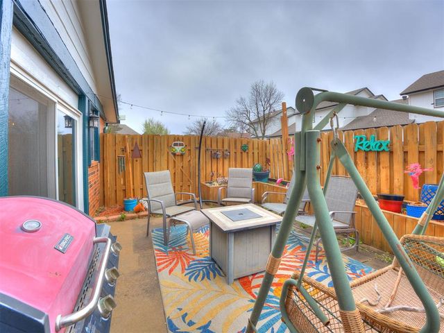 8814 N Rockwell Drive, Oklahoma City, OK 73132