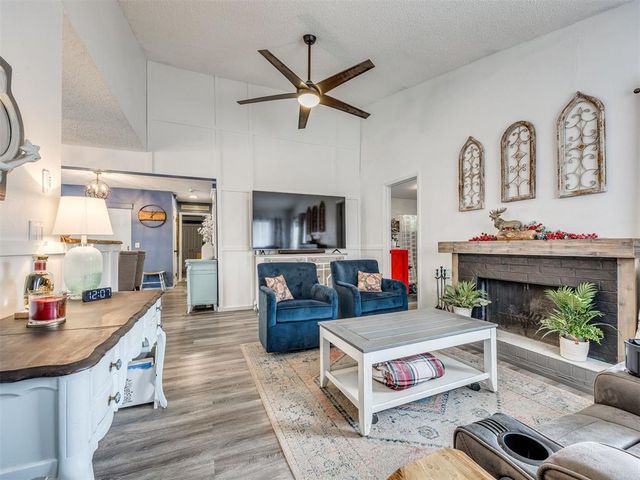 8814 N Rockwell Drive, Oklahoma City, OK 73132