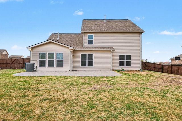 841 Madison Dr, Lebanon, TN 37087