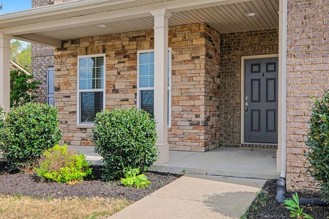 841 Madison Dr, Lebanon, TN 37087