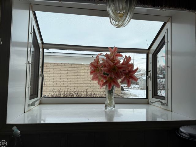 3746 Lancaster Drive, Sterling Heights, MI 48310