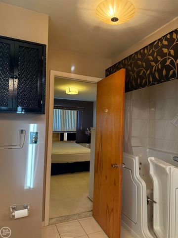 3746 Lancaster Drive, Sterling Heights, MI 48310