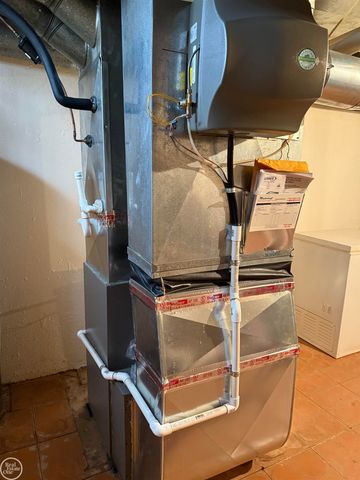 3746 Lancaster Drive, Sterling Heights, MI 48310