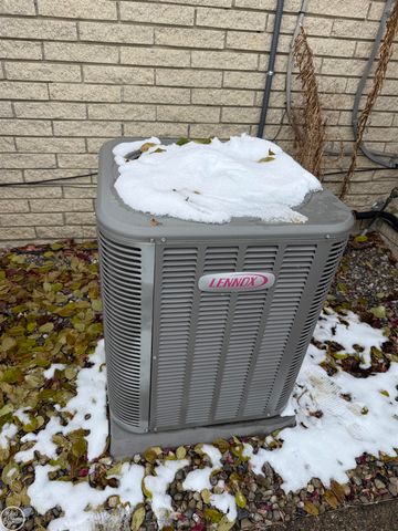 3746 Lancaster Drive, Sterling Heights, MI 48310