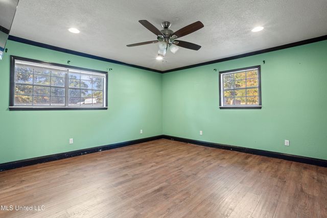 919 Oakleigh Avenue, Gulfport, MS 39507