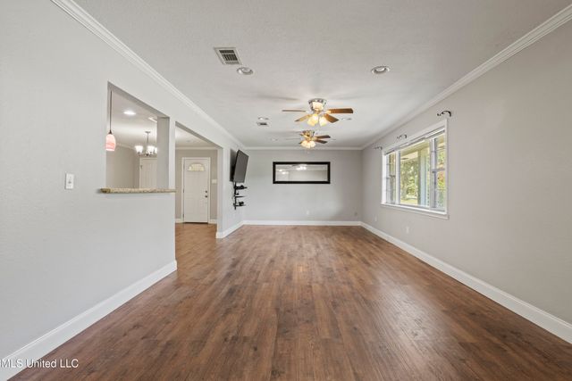 919 Oakleigh Avenue, Gulfport, MS 39507