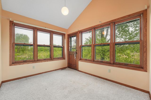 5700 Willow Trail, Shoreview, MN 55126