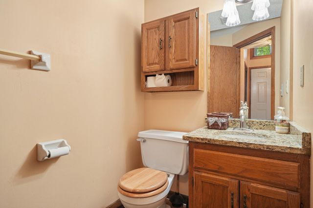 5700 Willow Trail, Shoreview, MN 55126
