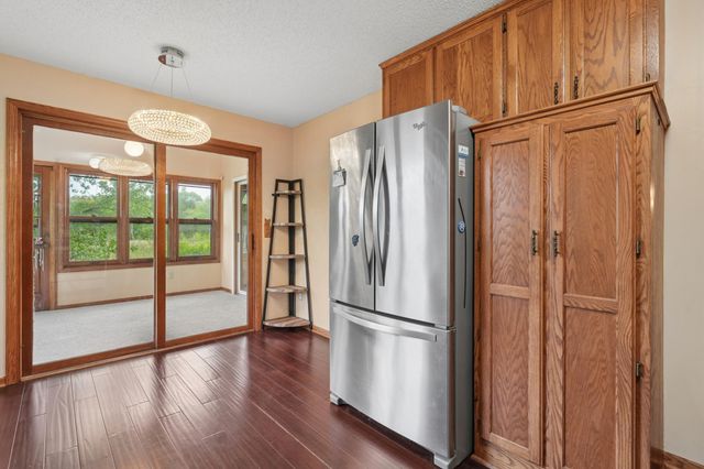 5700 Willow Trail, Shoreview, MN 55126