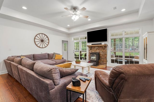 324 Hines Gap Road, Hamilton, GA 31811