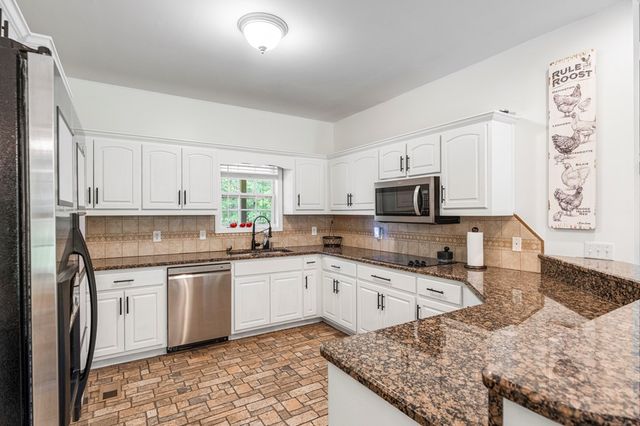 324 Hines Gap Road, Hamilton, GA 31811