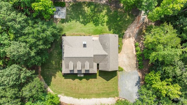 324 Hines Gap Road, Hamilton, GA 31811