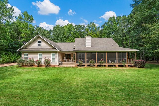 324 Hines Gap Road, Hamilton, GA 31811