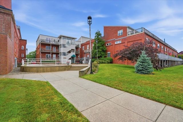 45 Main Street 302, Wareham, MA 02571