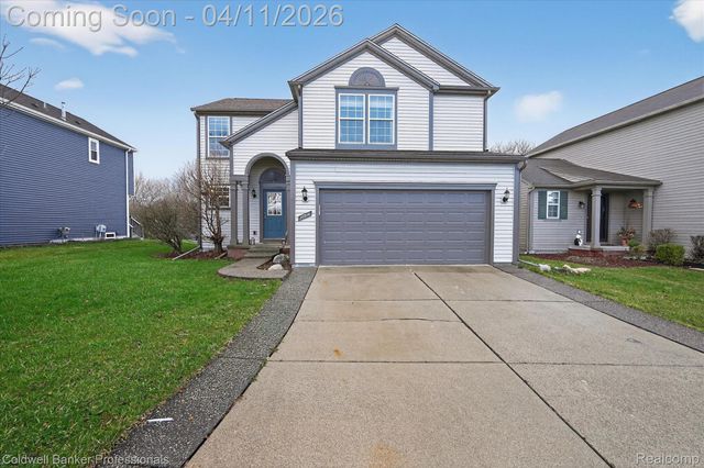 10314 Edgewater Trail, Grand Blanc Charter Township, MI 48442