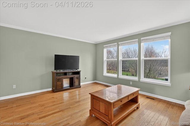 10314 Edgewater Trail, Grand Blanc Charter Township, MI 48442