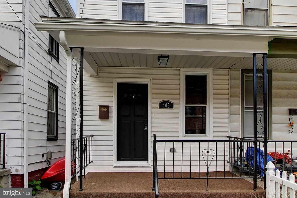 403 PINE ST, Hanover, PA 17331