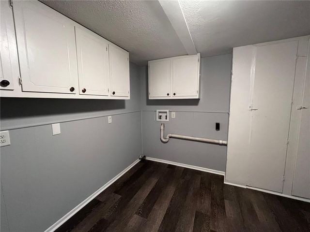 4016 Elmscourt Drive, Stone Mountain, GA 30083