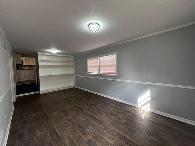 4016 Elmscourt Drive, Stone Mountain, GA 30083