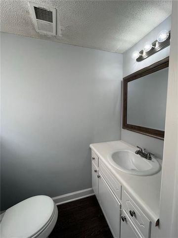 4016 Elmscourt Drive, Stone Mountain, GA 30083