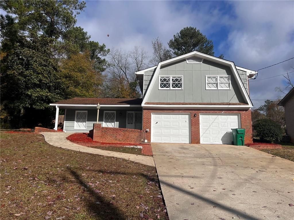 4016 Elmscourt Drive, Stone Mountain, GA 30083