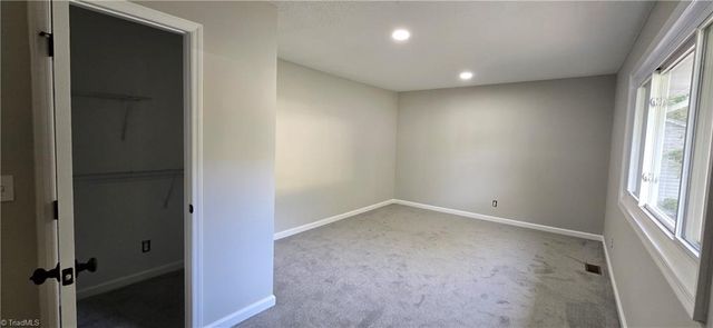 1746 Stoneybrook Drive, High Point, NC 27265