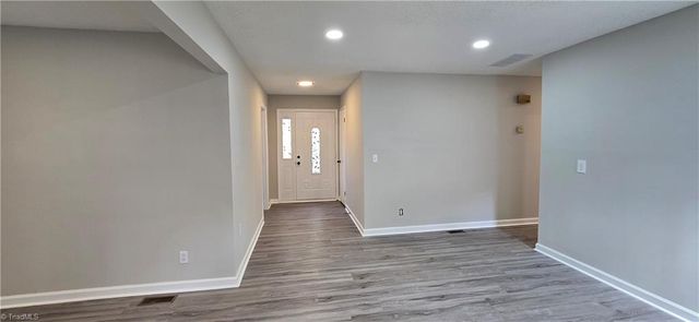 1746 Stoneybrook Drive, High Point, NC 27265