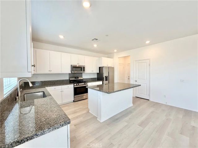 36980 Camino Springs Avenue, Murrieta, CA 92563