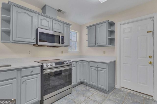 20 Tipperary Trail, Sharpsburg, GA 30277