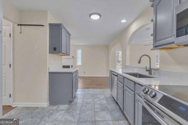 20 Tipperary Trail, Sharpsburg, GA 30277