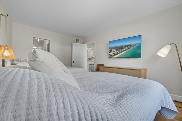 1501 S Ocean Blvd Apt 117, Lauderdale By The Sea, FL 33062