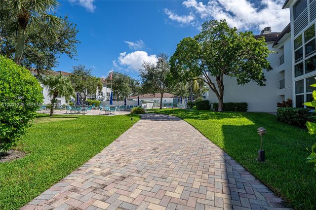1501 S Ocean Blvd Apt 117, Lauderdale By The Sea, FL 33062
