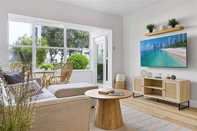 1501 S Ocean Blvd Apt 117, Lauderdale By The Sea, FL 33062