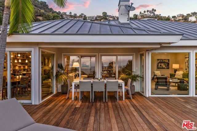 8814 Pinto Place, Los Angeles, CA 90069