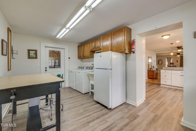 205 Willow Street, Roan Mountain, TN 37687