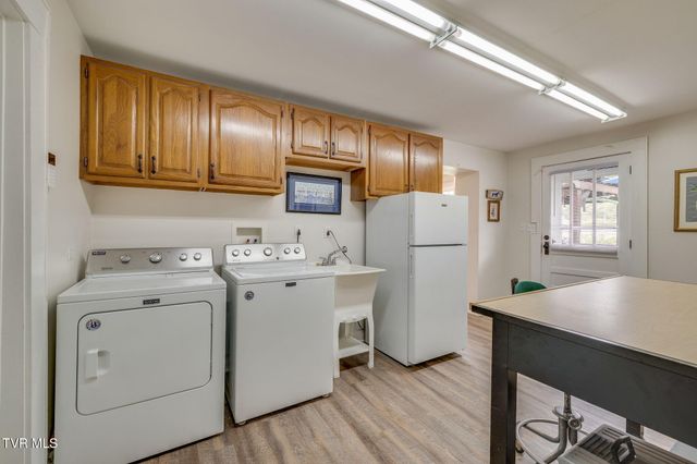 205 Willow Street, Roan Mountain, TN 37687