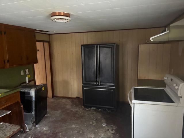 1588 Pleasant Street, West Rutland, VT 05777