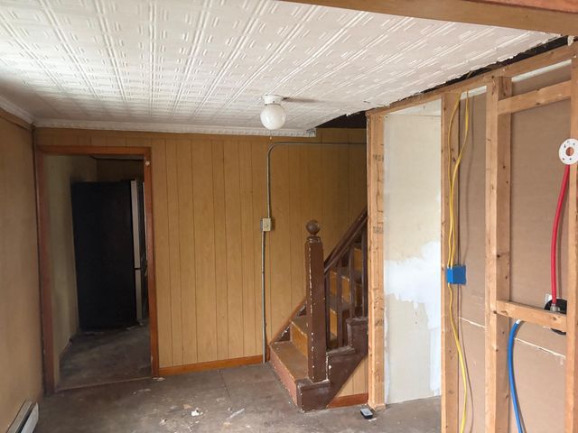 1588 Pleasant Street, West Rutland, VT 05777