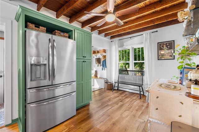 84 Alden Avenue, Warwick, RI 02889