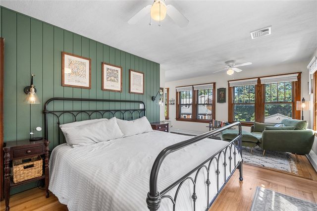 84 Alden Avenue, Warwick, RI 02889
