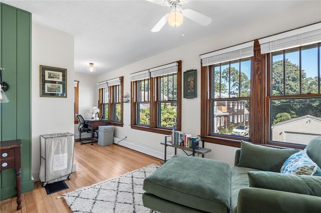 84 Alden Avenue, Warwick, RI 02889