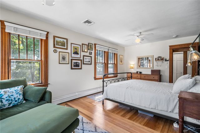 84 Alden Avenue, Warwick, RI 02889