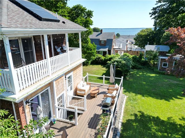 84 Alden Avenue, Warwick, RI 02889