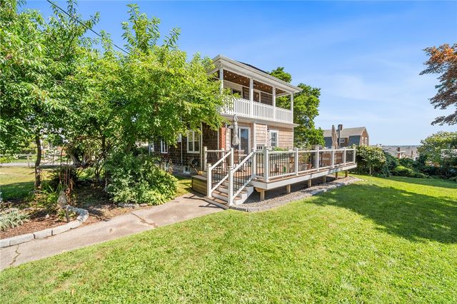 84 Alden Avenue, Warwick, RI 02889