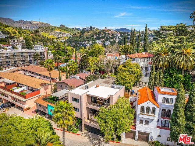 6826 Iris Circle, Los Angeles, CA 90068