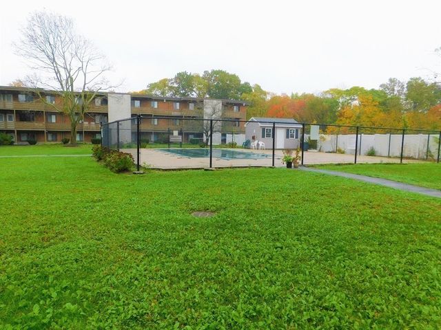 14 Arizona 7, Arlington, MA 02476