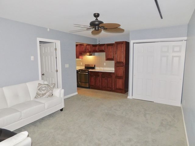 14 Arizona 7, Arlington, MA 02476