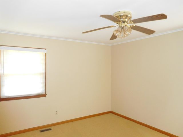 217 Peoples Creek Road Road, Gaffney, SC 29340